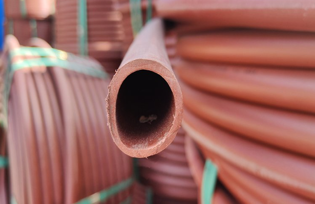 新城街道电力行业使用的RPE阻燃穿线管有哪些标准？